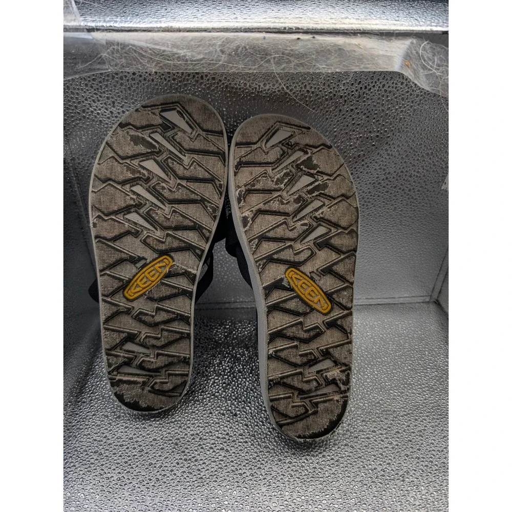 Keen Damaya Lattice Sandals Womens 9.5 Black Grey Strappy Slide 1022634